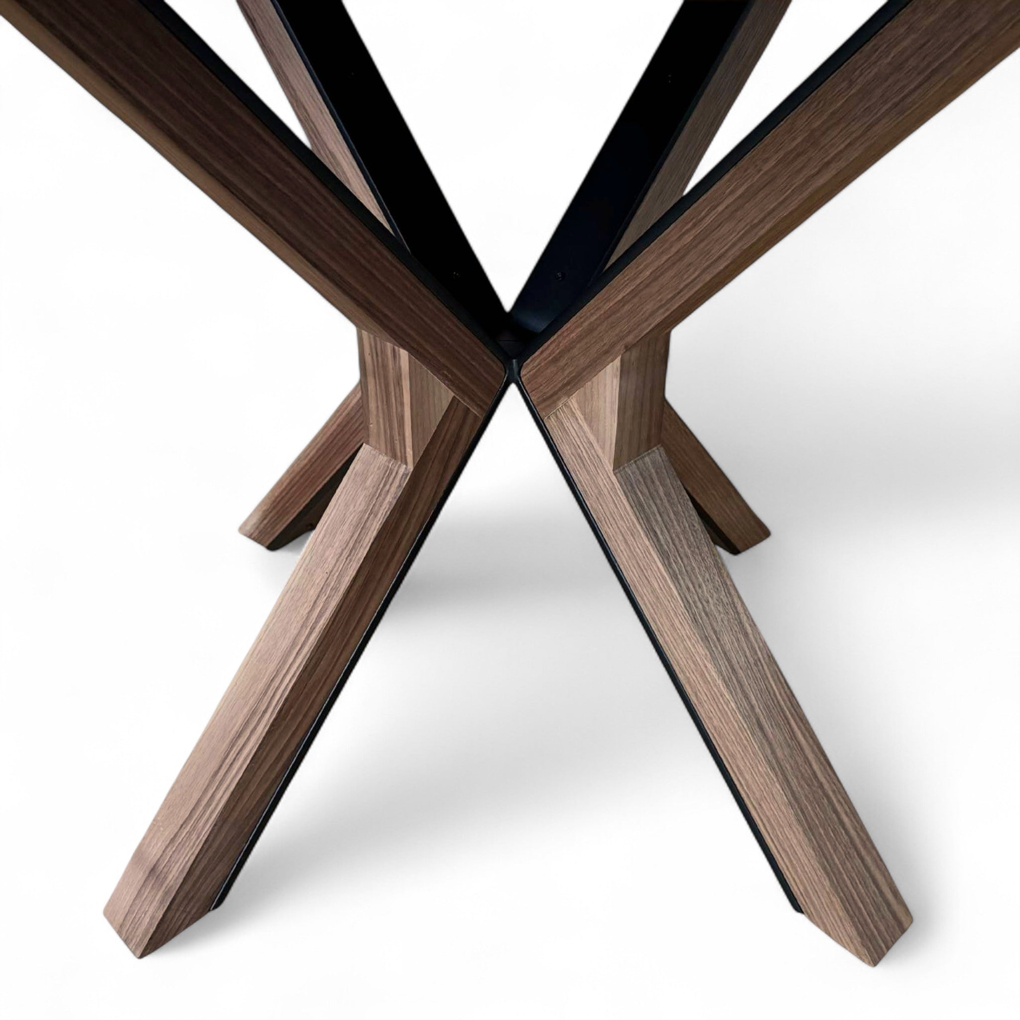 Rundt plankebord m. valnød/metal stjernestel + (0-2 tillægsplader)