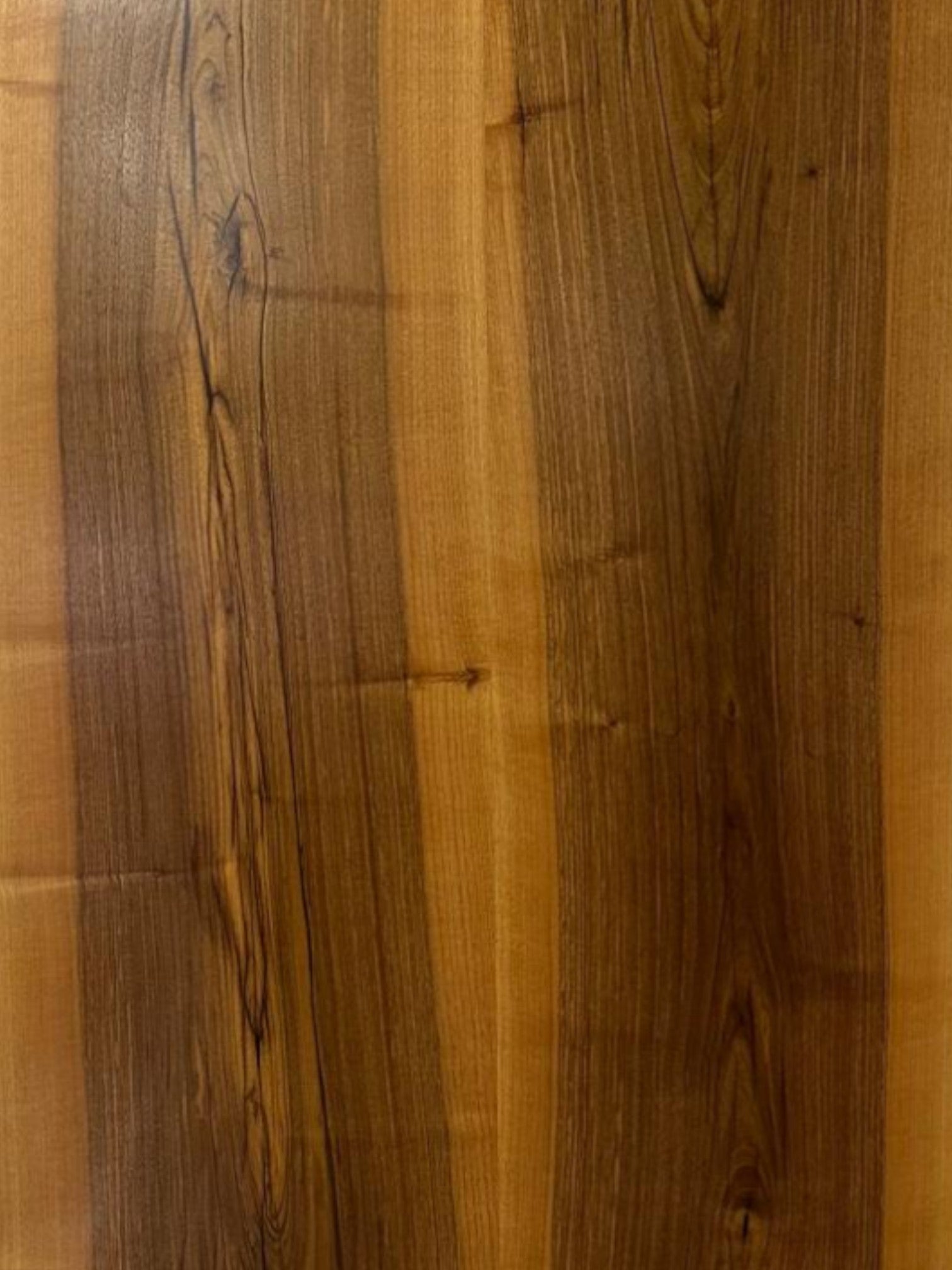 Valnød plankebord: 270x107 cm