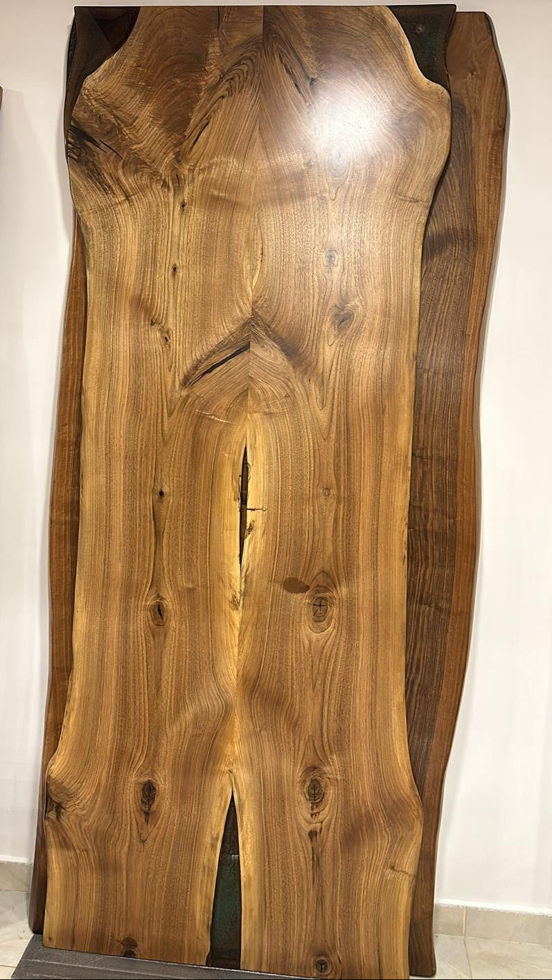 Valnød plankebord: 270 x 102 cm